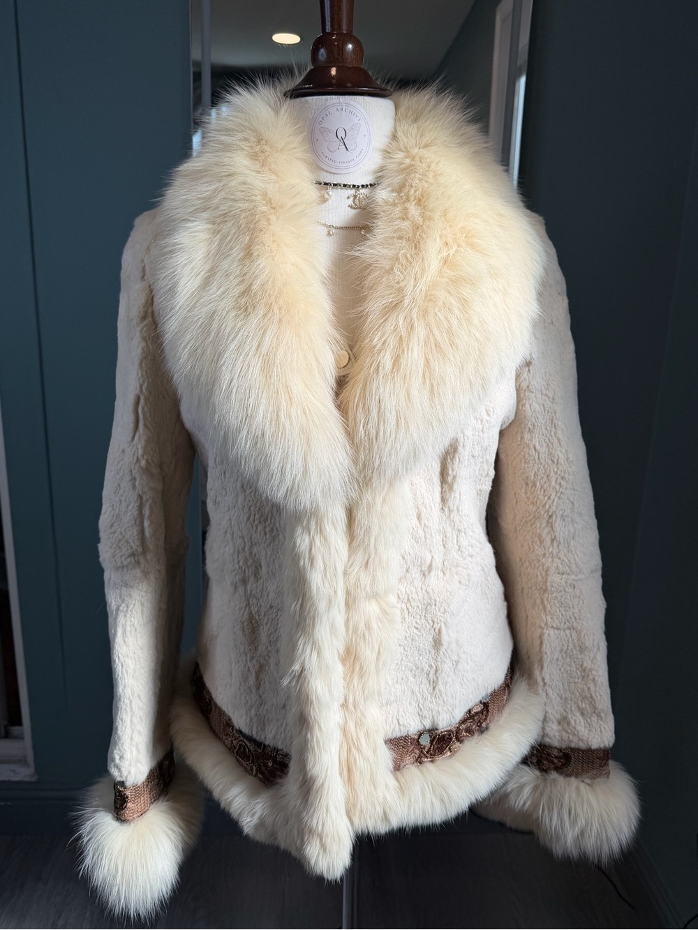 Vintage Rabbit Fur Jacket Blue Fox Fur Collar Front Trim Cuffs & Hem Fitted XS/S